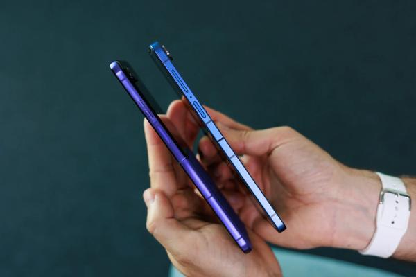 Motorola Razr Ultra 2026 против Galaxy Z Flip 7: тесты Motorola Razr Ultra 2026 против Galaxy Z Flip 7: тесты