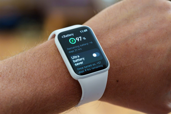 Обзор фитнес-браслета Xiaomi Smart Band 10 Pro: автономность до трех недель и яркий OLED-экран