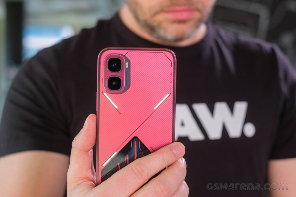 Обзор Infinix GT 50 Pro — крутой игровой хит на 144 Гц Обзор Infinix GT 50 Pro — крутой игровой хит на 144 Гц
