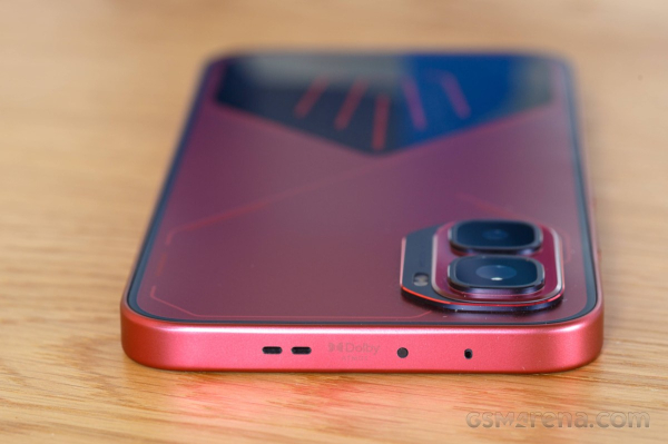 Обзор Infinix GT 50 Pro — крутой игровой хит на 144 Гц Обзор Infinix GT 50 Pro — крутой игровой хит на 144 Гц