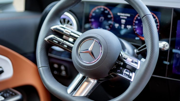 Обзор Mercedes-Benz CLA 250+: шик и эталон Обзор Mercedes-Benz CLA 250+: шик и эталон