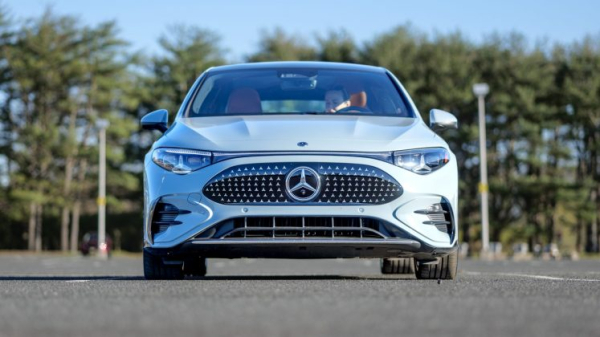 Обзор Mercedes-Benz CLA 250+: шик и эталон Обзор Mercedes-Benz CLA 250+: шик и эталон