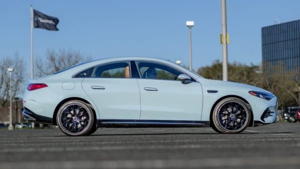 Обзор Mercedes-Benz CLA 250+: шик и эталон Обзор Mercedes-Benz CLA 250+: шик и эталон