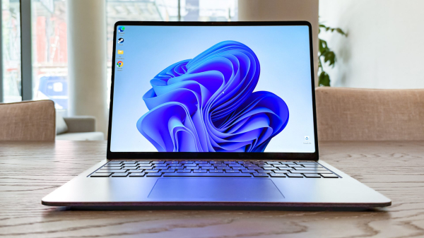 Обзор Microsoft Surface Laptop 8 &mdash; мощный Panther Lake