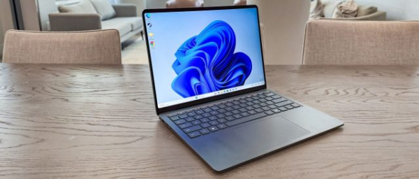 Обзор Microsoft Surface Laptop 8 &mdash; мощный Panther Lake