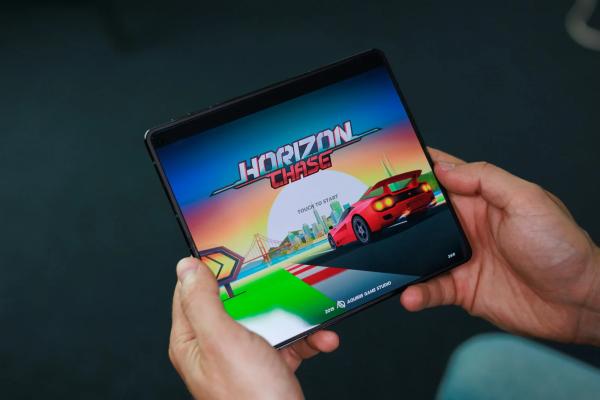 Обзор Motorola Razr Fold — складной король автономности Обзор Motorola Razr Fold — складной король автономности