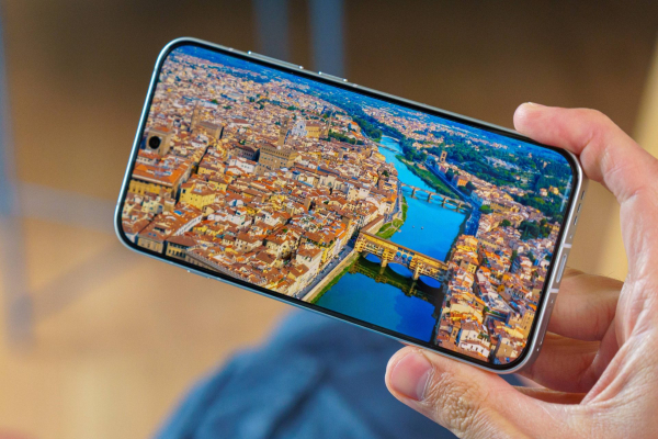 Обзор смартфона Oppo Reno16 Pro: знакомство и распаковка Обзор смартфона Oppo Reno16 Pro: знакомство и распаковка