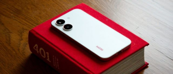 Обзор Xiaomi Redmi Turbo 5 — рекордная батарея на 7540 мАч Обзор Xiaomi Redmi Turbo 5 — рекордная батарея на 7540 мАч