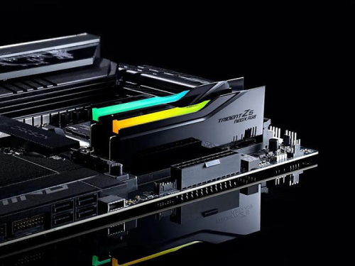 Память с поддержкой EXPO ULL оказалась до 79% дороже, хотя AMD обещала неизменную цену Память с поддержкой EXPO ULL оказалась до 79% дороже, хотя AMD обещала неизменную цену