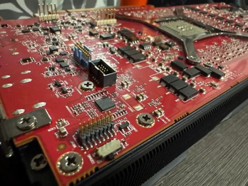 Покупатель подержанной Radeon RX 7900 XTX получил необычный инженерный образец
