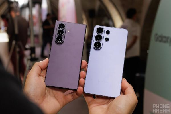 Samsung Galaxy Z Fold 8 Ultra против Galaxy S26 Ultra: выбор максималистов