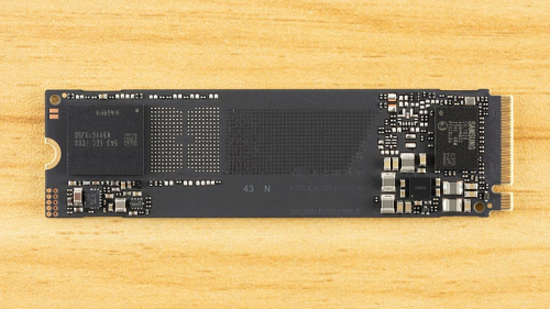 Samsung выпустила бюджетный накопитель 990 с памятью QLC и без кэша DRAM Samsung выпустила бюджетный накопитель 990 с памятью QLC и без кэша DRAM