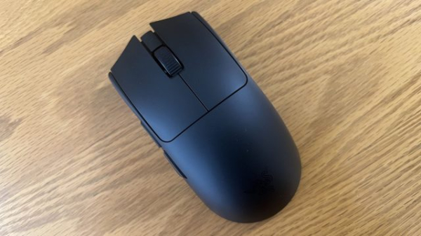 Обзор Razer Viper V4 Pro &mdash; высококлассная мышь, тестирую в России