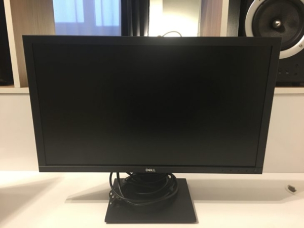 Обзор — Монитор Dell E2220H Обзор — Монитор Dell E2220H