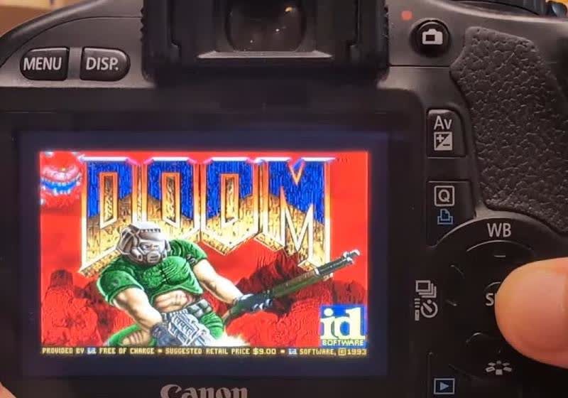 Doom запустили на Canon DSLR 2009 года — игра оказалась вполне проходимой