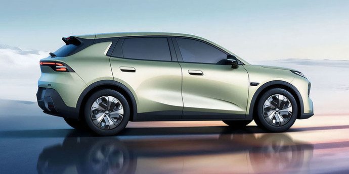 Электрический кроссовер Changan за 55 000 рублей: 506 км хода и 15 минут до 80% заряда