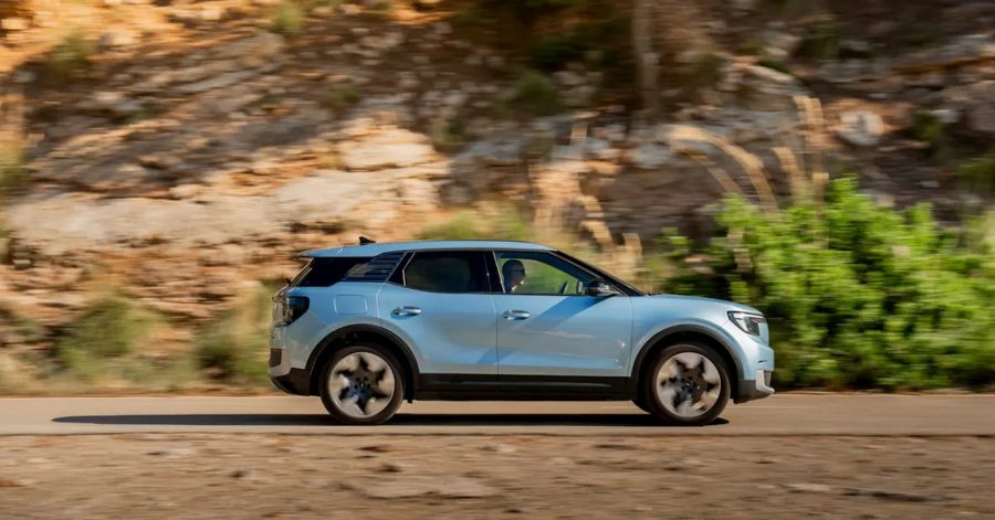 Ford выпустит кроссовер за $25 000 в 2029 году — но не электрический, а гибридный