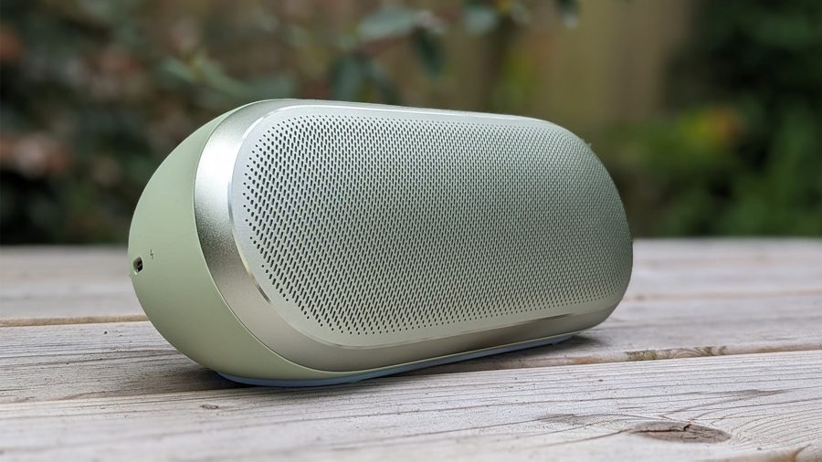Harman Kardon Luna 2: стильная портативная колонка с отличным вокалом, но слабой автономностью