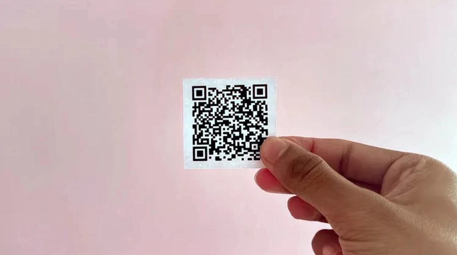 Инженер сжал MP3-песню в 1000 раз и распечатал на бумаге в виде 8 QR-кодов