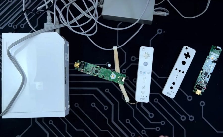 Из трёх разъеденных коррозией и заражённых жуками WiiMote собрали один рабочий