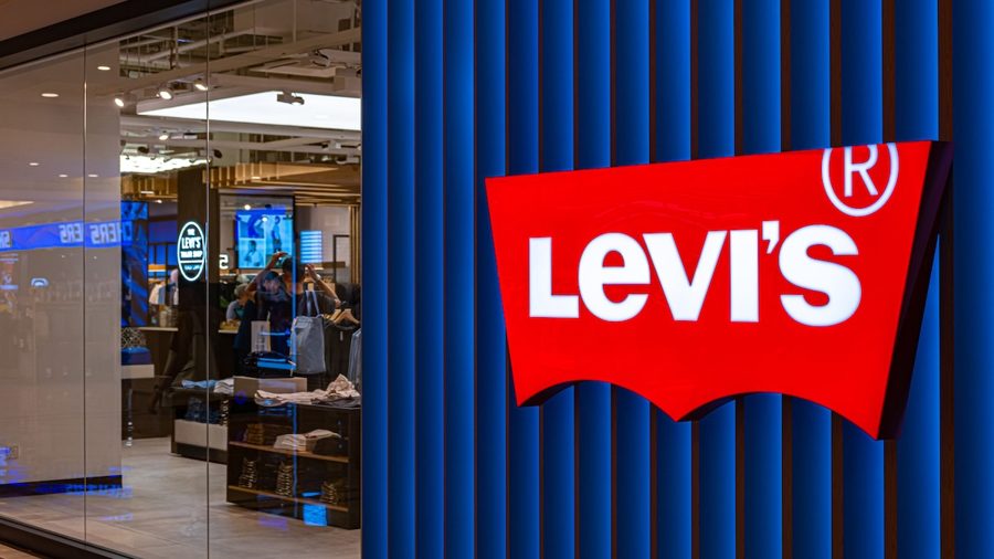 Levi Strauss заявила SEC о краже корпоративных данных в атаке на компьютеры сотрудников
