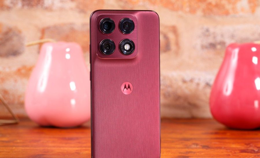 Motorola Edge 70 Pro: 5200 нит яркости и батарея 6500 мАч при цене от 478 евро