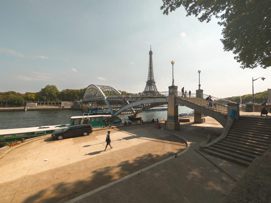 Pixel 11 Pro в Париже: новые «Camera Looks» заменили скучную точность цветом и плёнкой