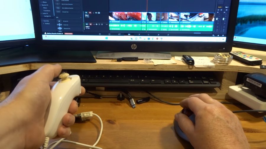 Редактор видео собрал макропад из контроллера Wii Nunchuk ради эргономики запястья