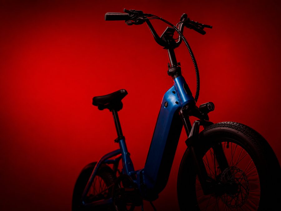 Ride1Up выпустила складной электровелосипед с запасом хода 96 км и датчиком крутящего момента