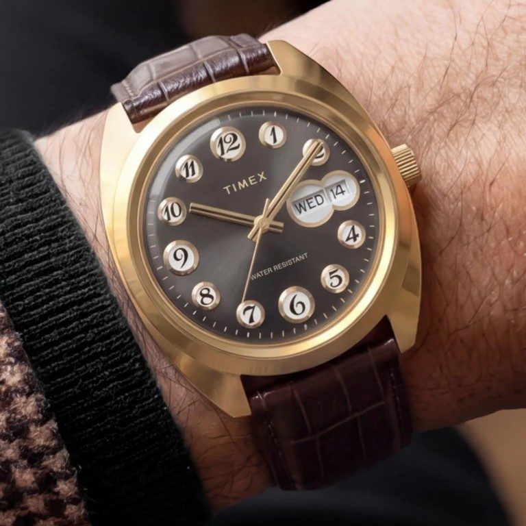 Timex вернула часы 1976 года с циферблатом в виде дискового телефона — за $219 Timex вернула часы 1976 года с циферблатом в виде дискового телефона — за $219