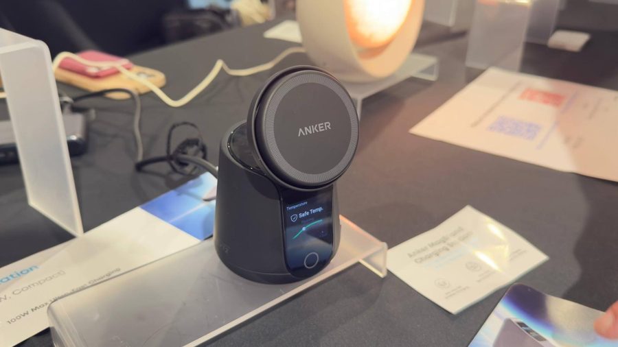 Anker показала станцию с охлаждением для Qi2.2: три устройства сразу, цена — €100