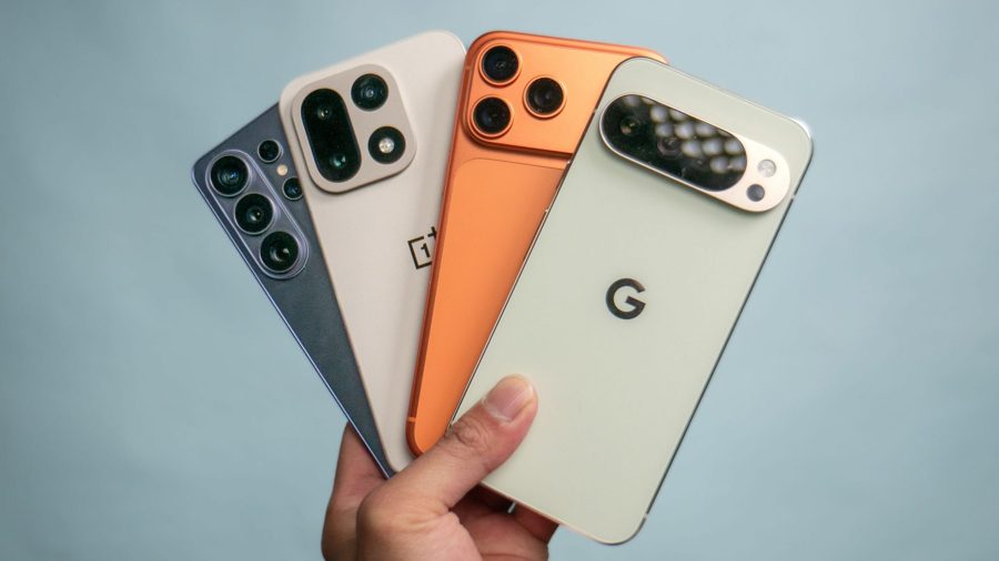 Galaxy S26 Ultra и iPhone 17 Pro Max возглавили рейтинг больших смартфонов 2026 года